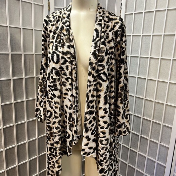 Attitudes,Woman,Spring Jacket Cover,Animal Print,Sz M,Midi,knotted,Made in USA.! - Picture 5 of 13